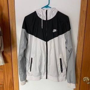 Classic Nike Windbreaker